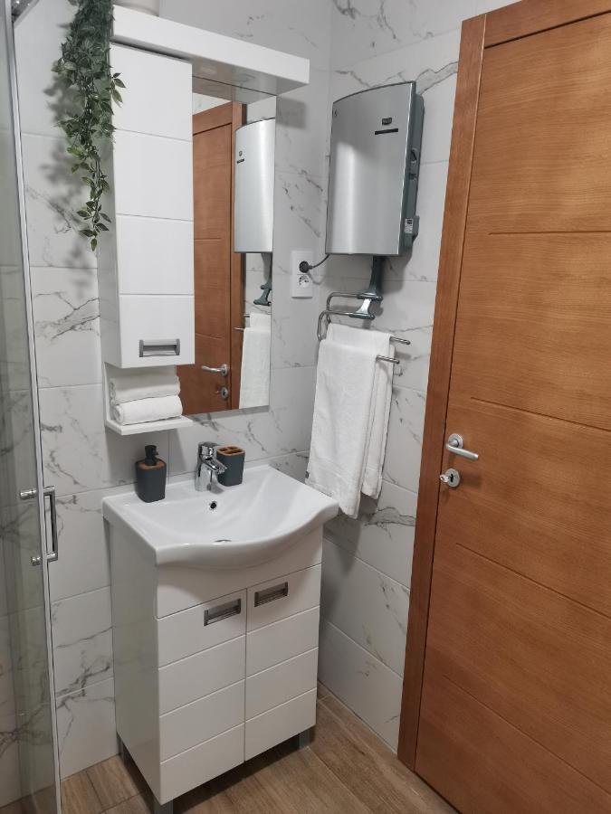 Apartman Kardas Vrnjačka Banja Zewnętrze zdjęcie